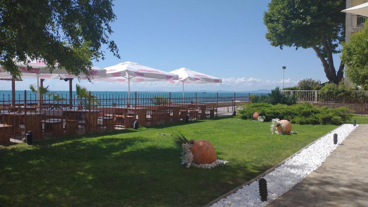 Aura Family Hotel Ravda Exterior photo
