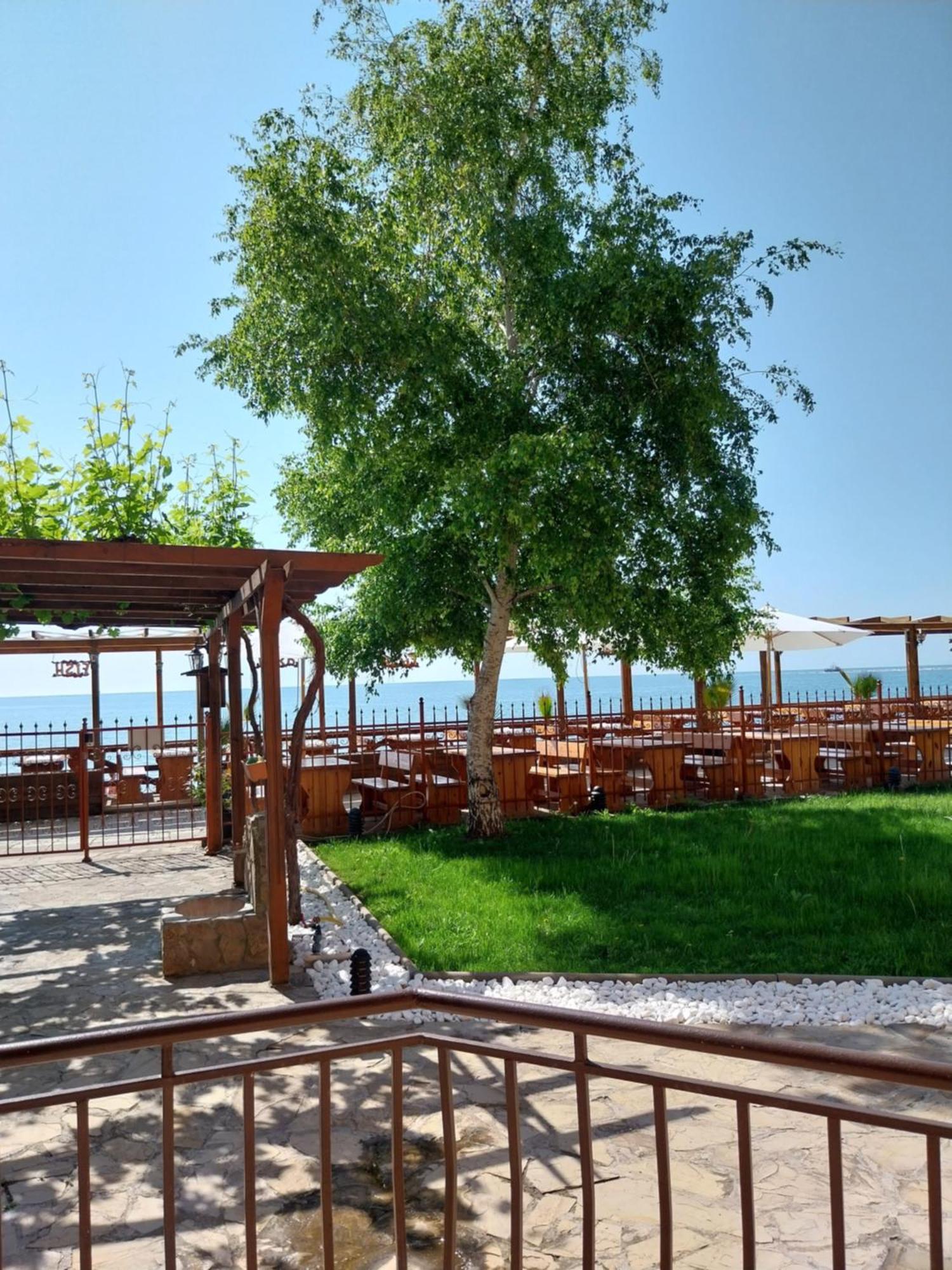 Aura Family Hotel Ravda Exterior photo